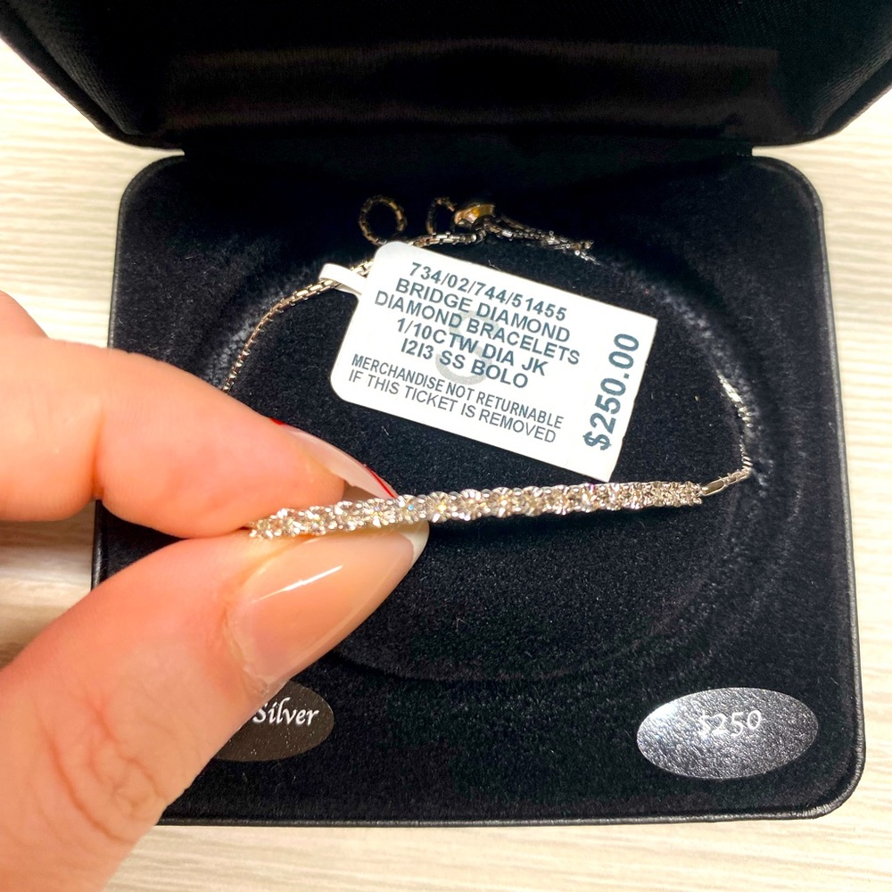 ***SOLD*** Brand new Diamond Bracelet